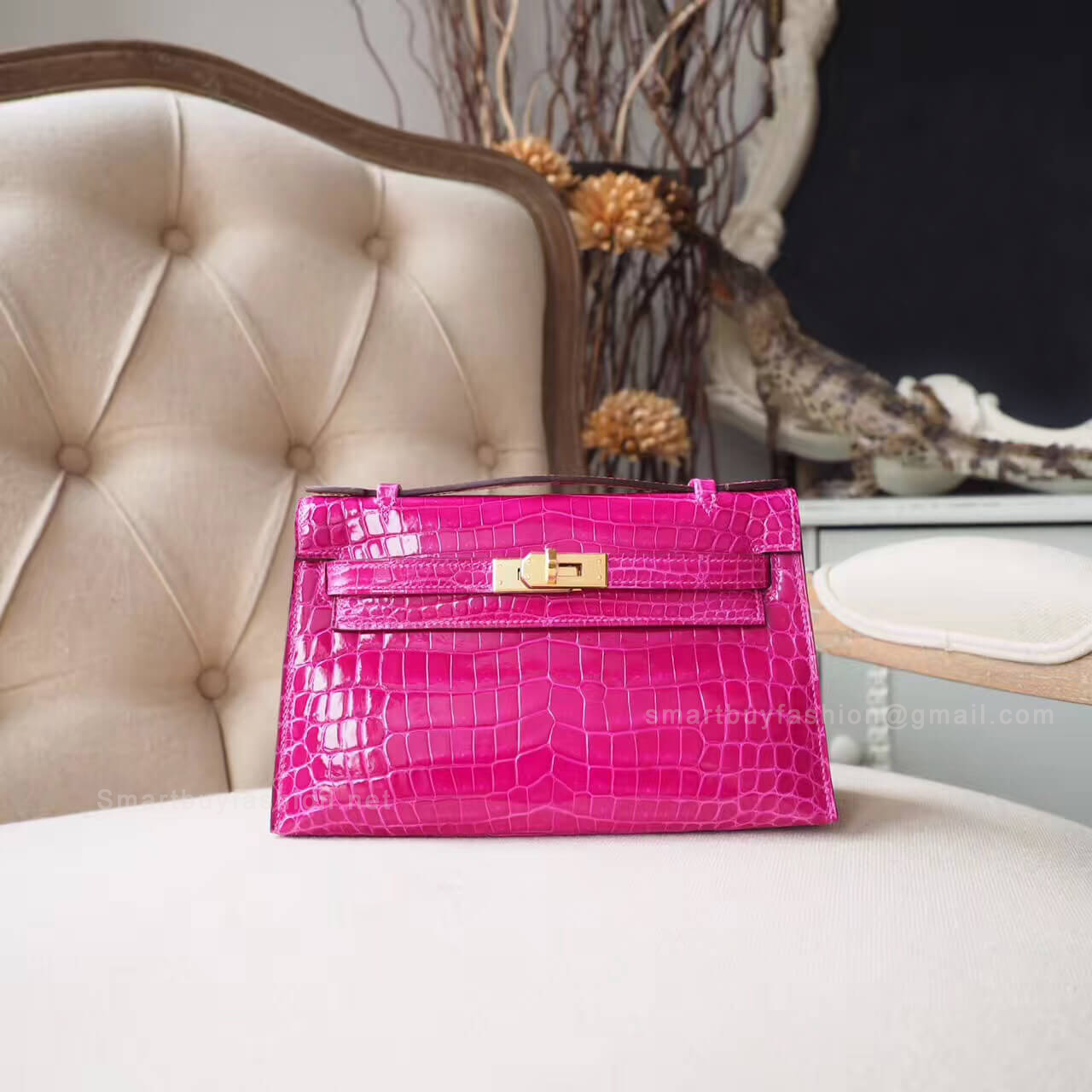 Hermes Mini Kelly 22 Pochette Bag in j5 Rose Scheherazade Shiny Nile Croc GHW